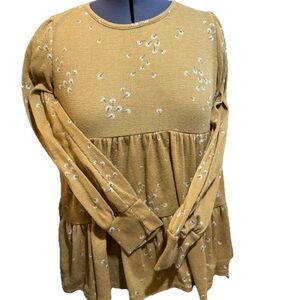 CES FEMME Women’s Goldenrod Floral Knit Long-Sleeve Tiered Tunic Top, Size M